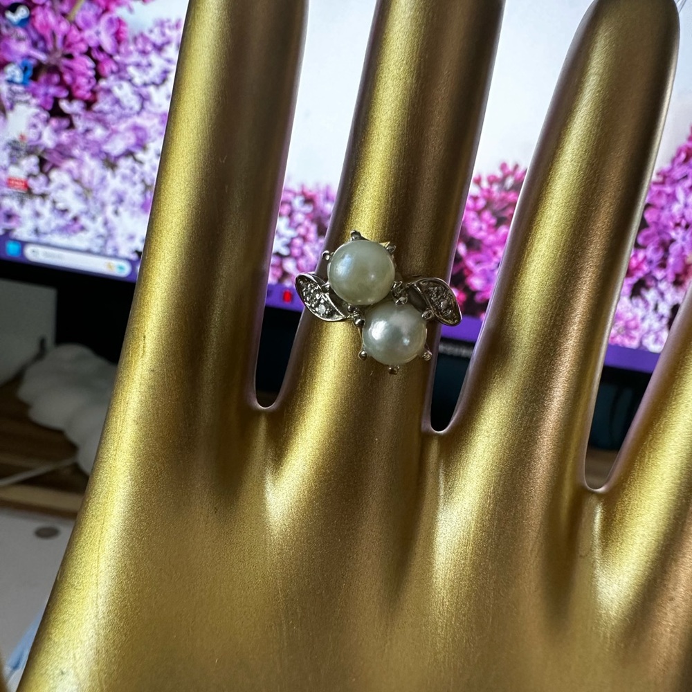 Vintage Toi et Moi Pearl and Diamond Ring